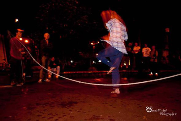 Imagen brincando
